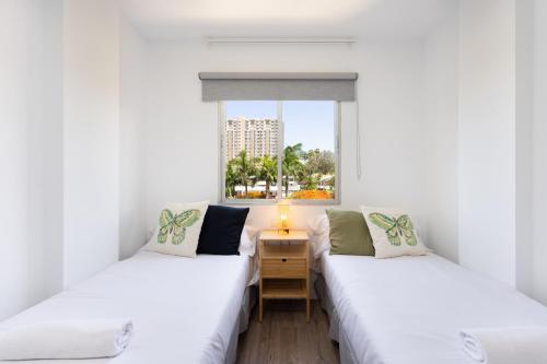 Home2Book Design Apt Terrace & Pool Los Cristianos