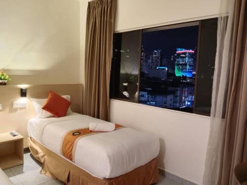 Katil atau katil-katil dalam bilik di bintang hotel