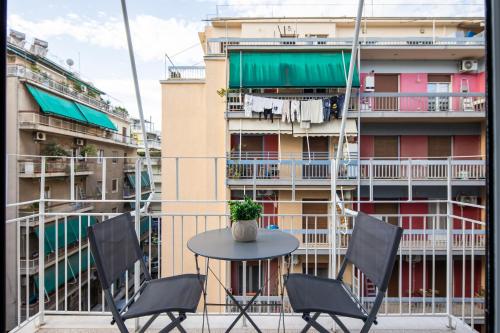 Alex 2 Bedroom Apartment in Athens