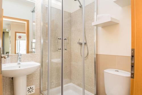 NEW !! 2 Bedroom Cabanas Beach