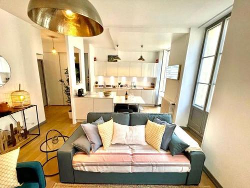 Beaux T2 et T3 climatisés dans le triangle d'or