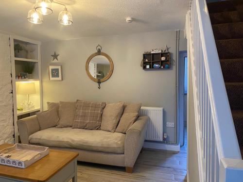 Posezení v ubytování Delightful 3 bedroomed cottage in Llandudno