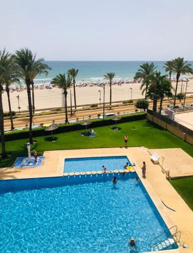 Apartamento 1ª LINEA PLAYA MUCHAVISTA