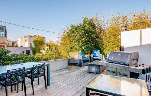 Cozy Home In Marseille With Wifi
