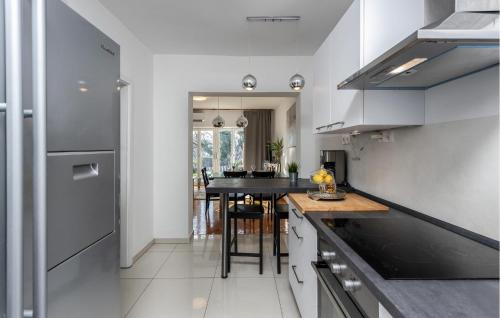 2 Bedroom Amazing Home In Novi Vinodolski