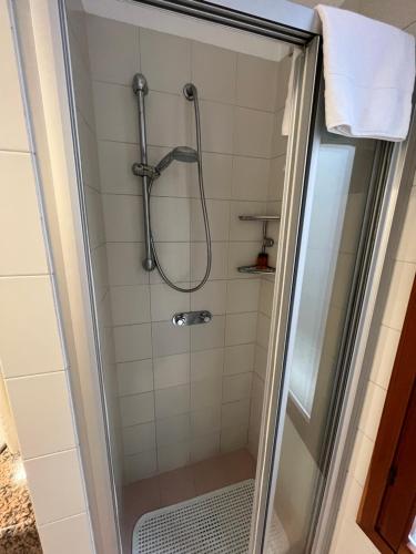 Salle de bains dans l'établissement Hotel Rialto