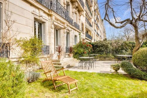Photo de la galerie de l'établissement Appartement face Bois de Boulogne - Sablons, à Neuilly-sur-Seine
