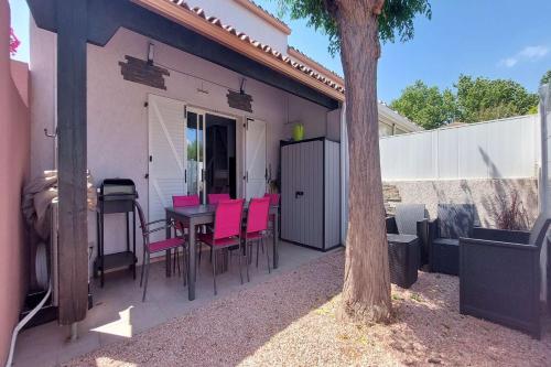 HACIENDA BEACH I Jolie villa T4 avec clim piscine Rochelongue Cap d'Agde