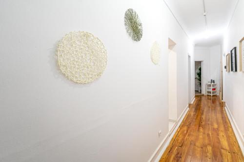 Φωτογραφία από το άλμπουμ του April Square Guesthouse by Lisbon with Sintra - shared bathrooms σε Αμαδόρα