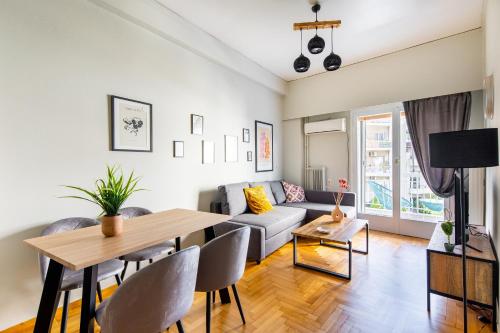 Spacious apartment with partial Acropolis view