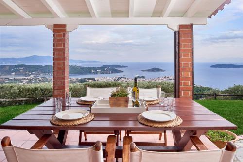 Villa Eleven - Private Villa With a Breathtaking View