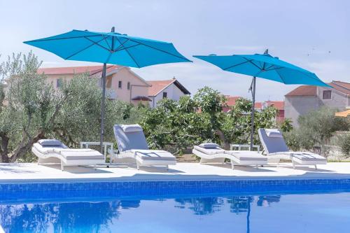 NEW! Pool Holiday House 2+1 in Vodice