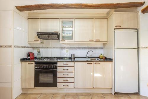 Η κουζίνα ή μικρή κουζίνα στο Casa Rural Teulé