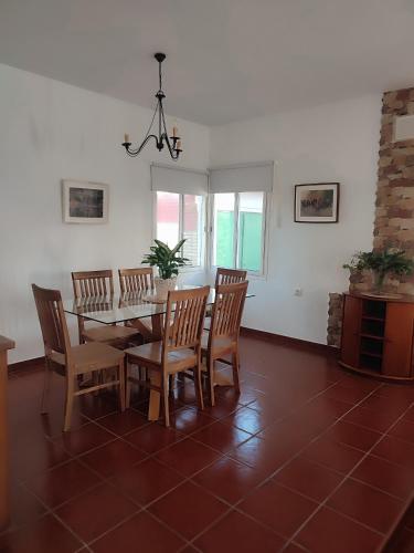 Ruang duduk di Chalet Matalascañas