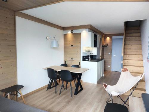 Résidence Tournavelles - Appartement 3 pièces en duplex pour 6 personnes, au pied des pistes et des commerces, proche de l'ESF et de la garderie dans le MAE-1870