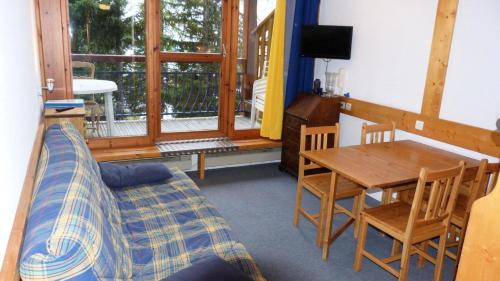 Résidence Aiguille Grive Bat Iii - Appartement 2 pièces 6 personnes en duplex, skis aux pieds, dans le village de Charmettoger à Arc 1800 MAE-1895