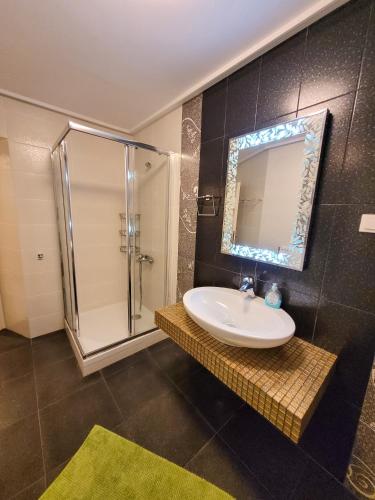 Ванная комната в Centaur Villa
