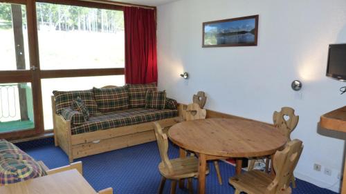 Résidence Tournavelles - Appartement 2 pièces 5 personnes avec vue sur les pistes, skis aux pieds et des commerces, proche de l'ESF et de la garderie dan MAE-2071