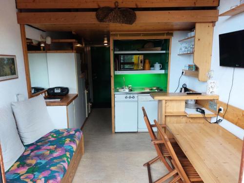 Résidence Mirantin 2 - Duplex pour 5 personnes proche des pistes et des commerces - Résidence calme dans le village de Charmettoger à Arc 1800 MAE-2195