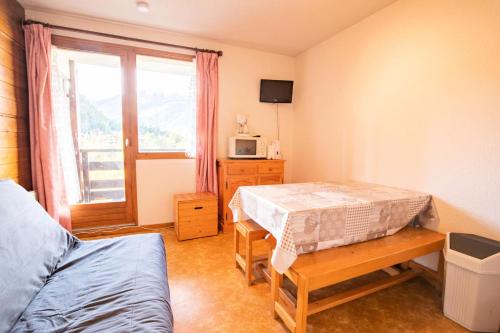 Ένα ή περισσότερα κρεβάτια σε δωμάτιο στο Résidence Le Grand Vallon - LE GRAND VALLON - NO40GV MAE-3135