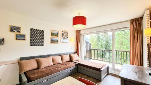 Résidence Les Pleiades - Appartement confortable · Centre station · Parking couvert · Balcon MAE-7401