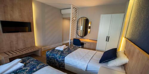 Letto o letti in una camera di MIR'AMOR GARDEN Resort Hotel-ALL INCLUSIVE