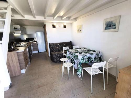 Résidence Grande Bleue - VILLA T1 CAB MEZZ 6 couchages PORT LEUCATE MAE-5274
