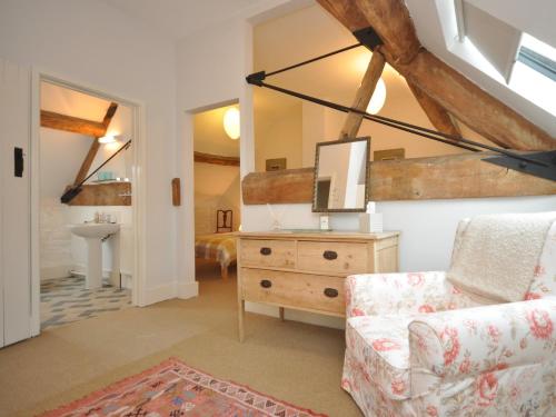 Zona d'estar a 3 Bed in Stratford-upon-Avon 54081