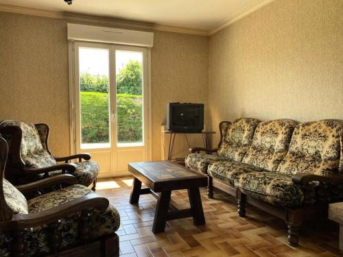 Photo de la galerie de l'établissement Résidence 677-lamballe-armor - Maison de 104m² avec grand jardin clos. MAE-6744, à Pléneuf-Val-André