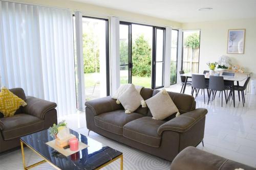 พื้นที่นั่งเล่นของ Sydney north Kellyville luxury 4 bedroom house