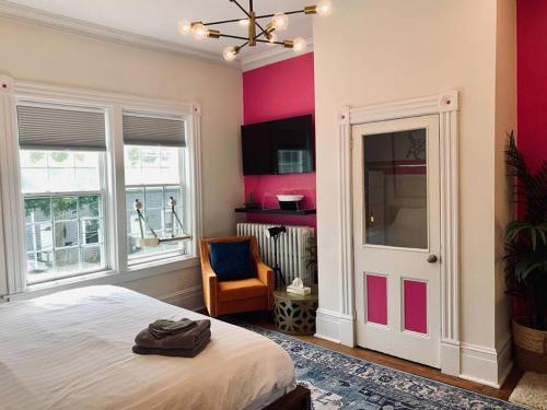 Gallery image of Pet-Friendly Space #3 at Doggy Digs, King Bed and Office in Halifax