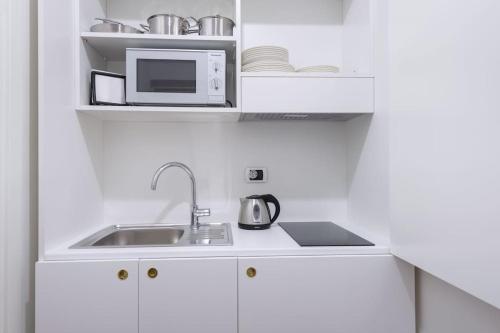 Discover the Pantheon from The Berardi Studio Flat