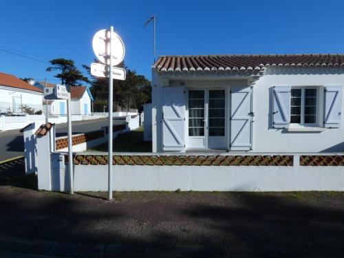 Maison près de la plage avec jardin et vélos, animaux bienvenus, équipée pour 4 personnes - FR-1-540-282