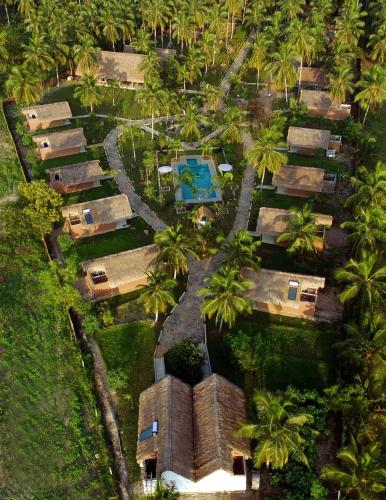 Letecký snímek ubytování Coco Village Hotel Chilaw