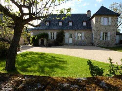 Gîte de France à Albussac 4 épis - Gîte de France 6 personnes MAE-8924