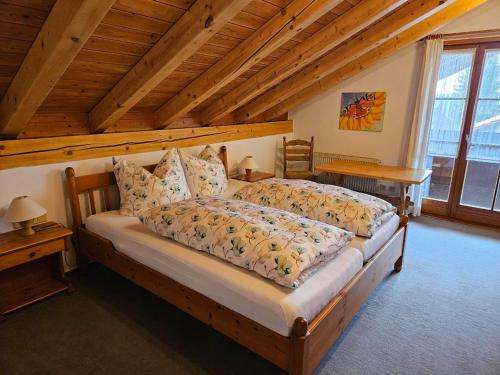 Postel nebo postele na pokoji v ubytování Ferienhaus: idyllisch & erholsam