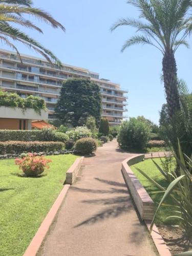 Studette Pointe Croisette - Axelle Loc'Appart
