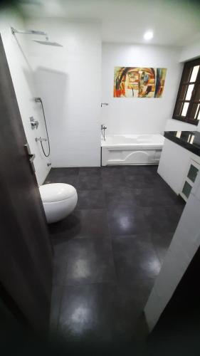 Ванная комната в kokaki - Peaceful Stay At Prime Location