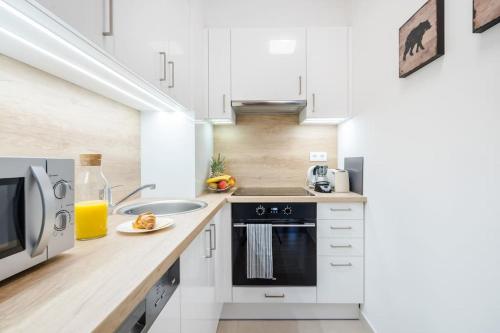 Marina apartment at Danube - FREE PRIVATE PARKING! 1138 Budapest, Sólyatér utca kép - 3