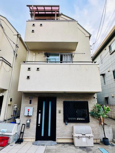 100㎡ Cozy Villa in Shinjuku｜JR Shin-Ōkubo Sta. 7mins.