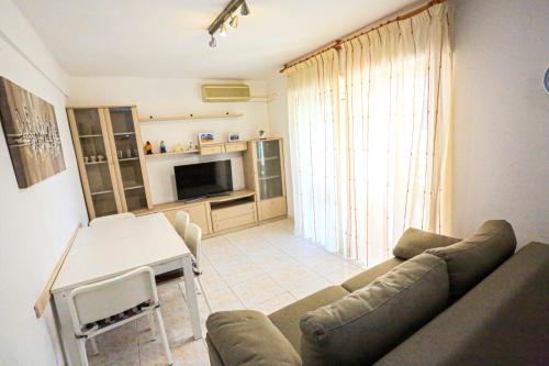 LITORAL COSTA DORADA - MAR AZUL Only families