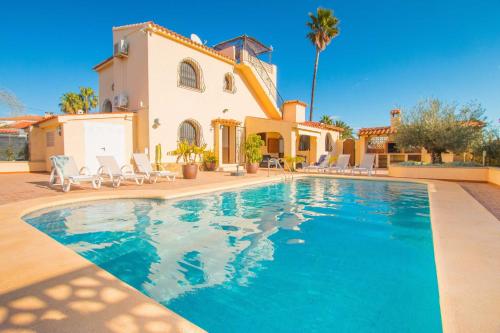 Villa Ebro - PlusHolidays