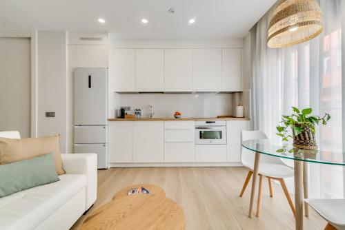 Home2Book Bright & Stylish Studio in La Isleta