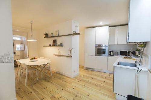 Historical Apartment Santos
