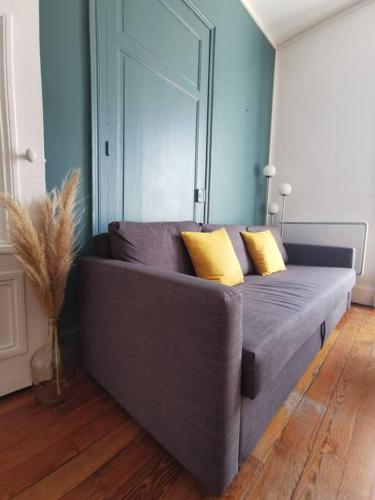 Photo de la galerie de l'établissement Grand T1 Bis Charme de l'ancien ProxGare/Métro/Bus, à Lyon