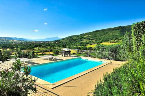 2 bedrooms villa with private pool enclosed garden and wifi at Nocera Umbra