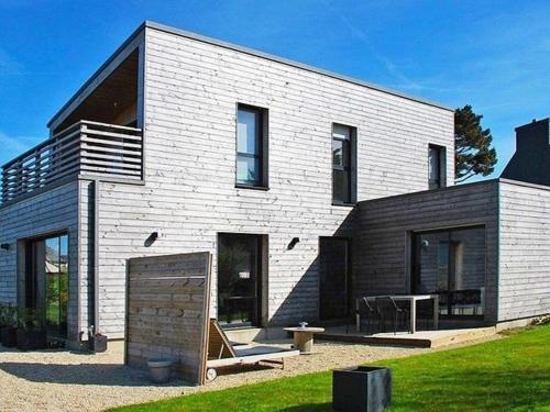 Villa bois à 500m plage avec jardin clos, WIFI et parking - Ile Grande - FR-1-368-215