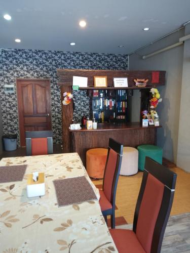 Ποτά στο Fueangfu Home Hostel