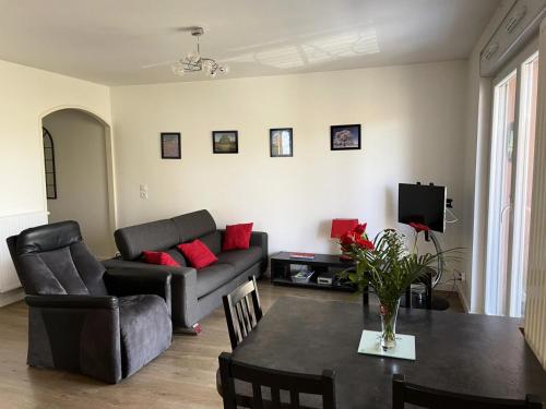 Residence Boviva - Très belles prestations pour cette résidence de standing ! Piscine, Jacuzzi, Espace Fitness ! MAE-5684