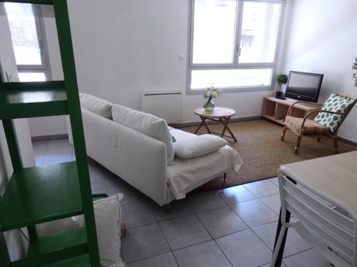 Posedenie v ubytovaní Residence Amaryllis - Agréable logement au coeur de la ville ! MAE-8144